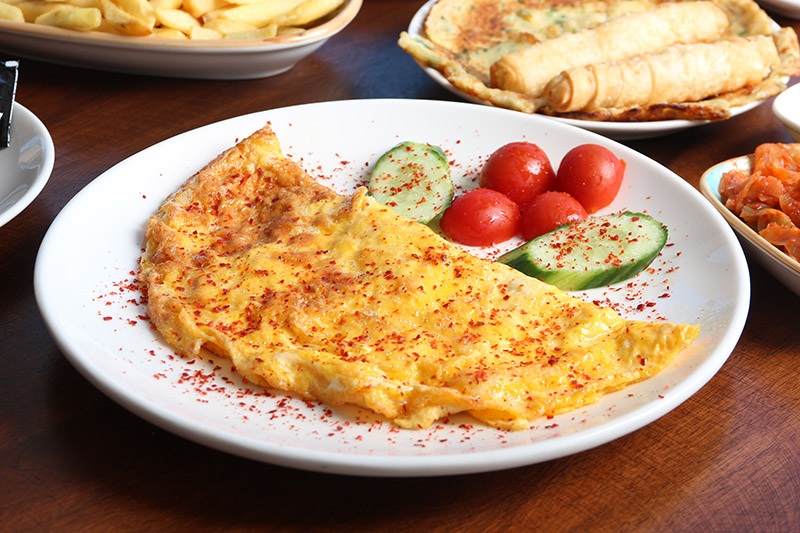 Kaşarlı Omlet